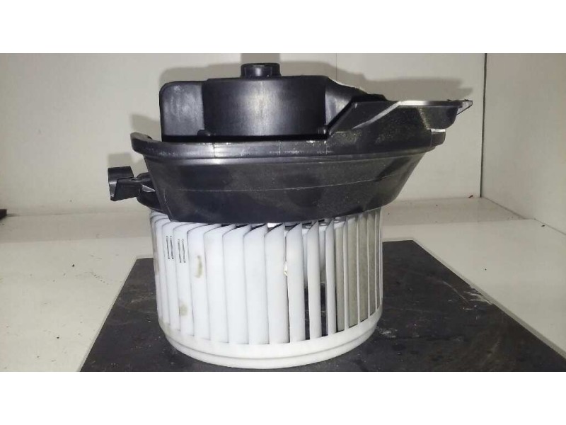 Recambio de motor calefaccion para opel corsa d ´´111 years´´ referencia OEM IAM 5D31  