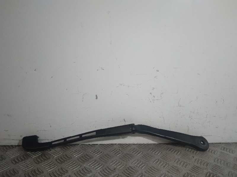 Recambio de brazo limpia delantero izquierdo para bmw serie 3 berlina (e90) 318d referencia OEM IAM   