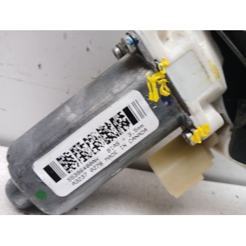 Recambio de elevalunas delantero derecho para jeep commander 3.0 v6 crd limited referencia OEM IAM 55396480ah  