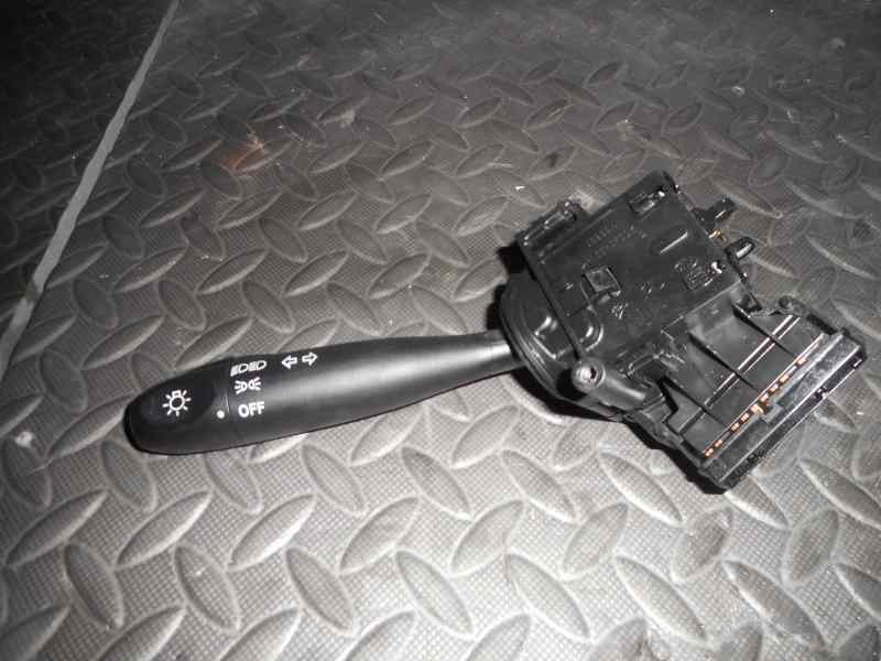 Recambio de mando luces para hyundai getz (tb) 1.4 cat referencia OEM IAM 32932A  