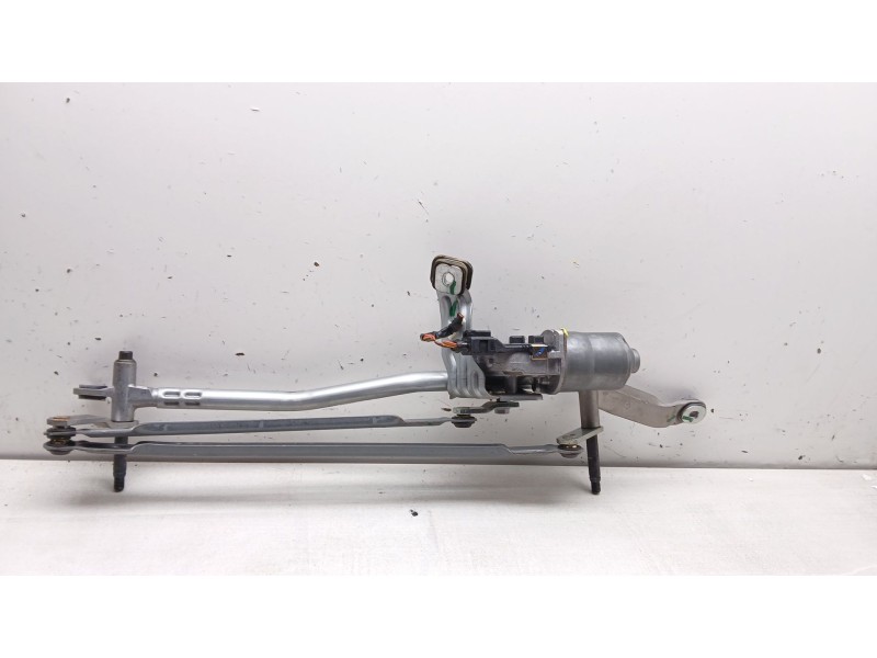 Recambio de motor limpia delantero para bmw serie 1 lim. (f40) referencia OEM IAM 0390243671 745395305 3397022049