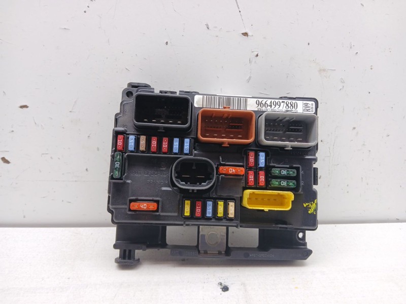 Recambio de centralita bsm para peugeot 207/207+ (wa_, wc_) 1.4 referencia OEM IAM 9664997880  