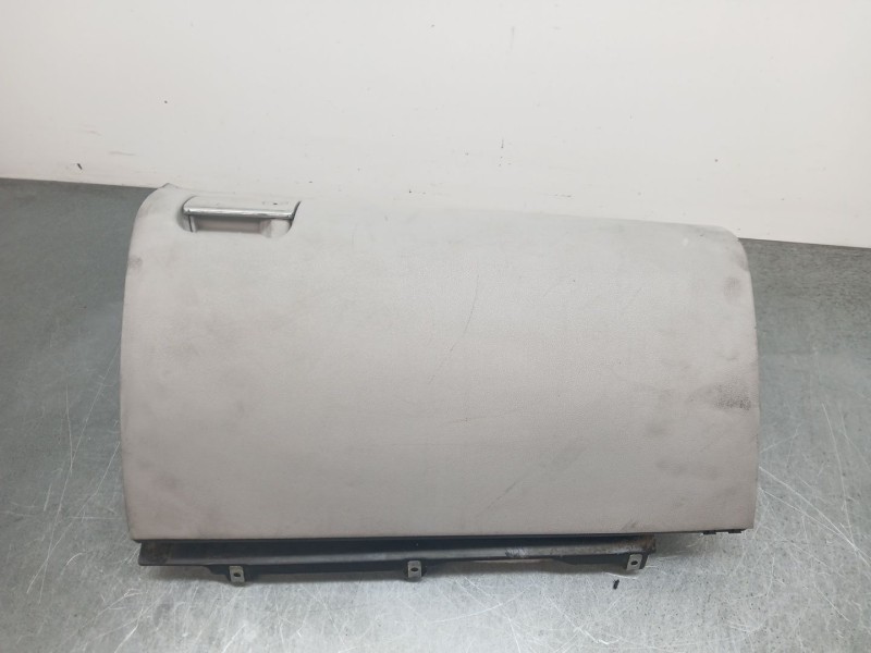 Recambio de guantera para mercedes-benz clase m (w164) 4.0 cdi referencia OEM IAM A1646890139 BEIGE 