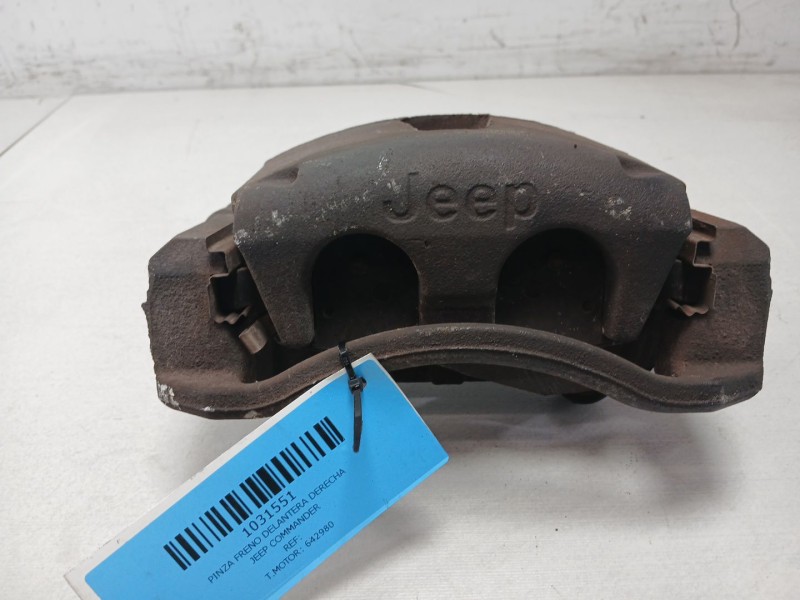 Recambio de pinza freno delantera derecha para jeep commander 3.0 crd cat referencia OEM IAM 262482  WHB