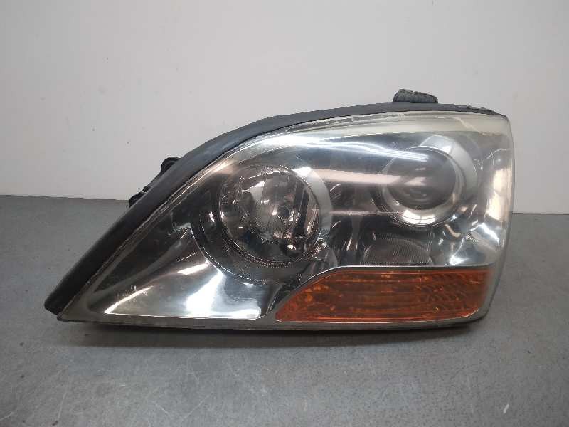 Recambio de faro izquierdo para kia sorento 2.5 crdi referencia OEM IAM  2 SERIE 