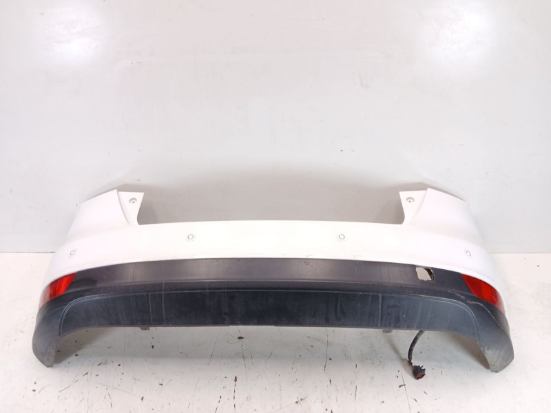 Recambio de paragolpes trasero para ford focus iii 1.5 tdci referencia OEM IAM 1877243 / 1872237  