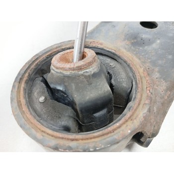 Recambio de brazo suspension inferior delantero derecho para hyundai ix35 classic 2wd referencia OEM IAM   