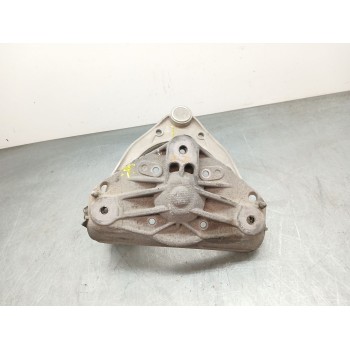 BRAZO SUSPENSION SUPERIOR DELANTERO IZQUIERDO 