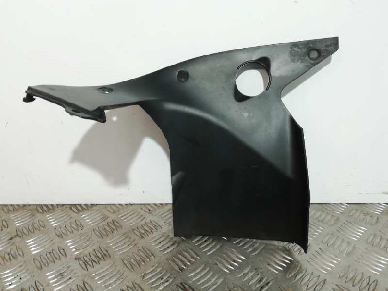 Recambio de moldura para honda nt 700 v deauville nt 650 v deauville (rc47) referencia OEM IAM 64280MBL6100  