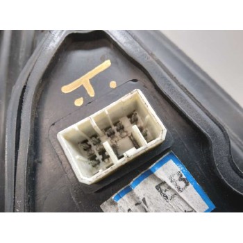 Recambio de retrovisor izquierdo para kia sorento 2.5 crdi referencia OEM IAM  ABATIBLE 7 PINES