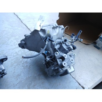 Recambio de caja cambios para opel astra h berlina cosmo referencia OEM IAM A14643F17C394 180.000KM 5V