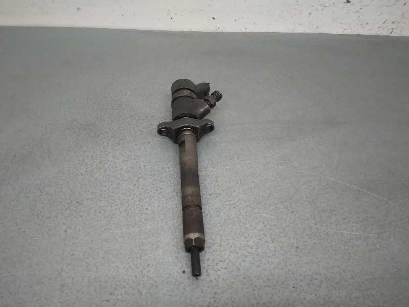 Recambio de inyector para peugeot 307 break / sw (s1) 1.6 hdi referencia OEM IAM 0445110188  