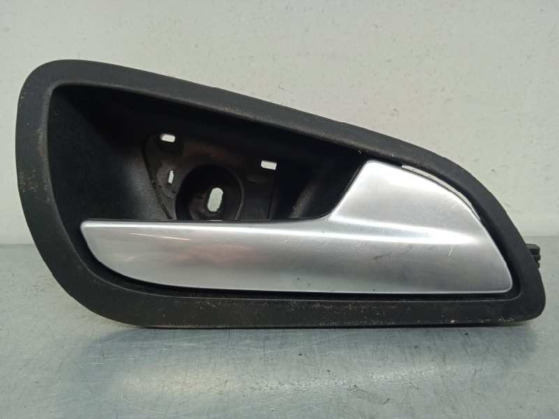 Recambio de maneta interior delantera derecha para ford focus lim. trend + referencia OEM IAM AM51U22600BEW  