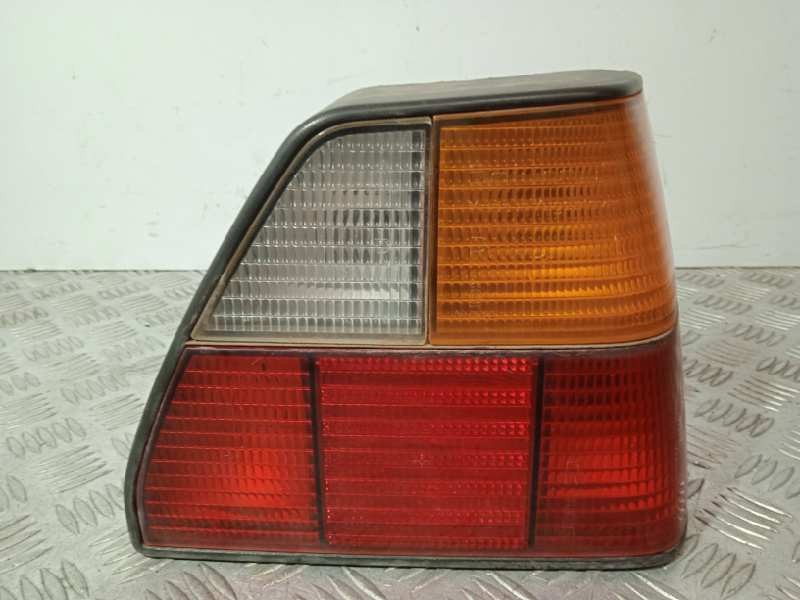 Recambio de piloto trasero derecho para volkswagen golf ii (191/193) 10 millionen referencia OEM IAM 191945112B TOCADO INTERIOR 