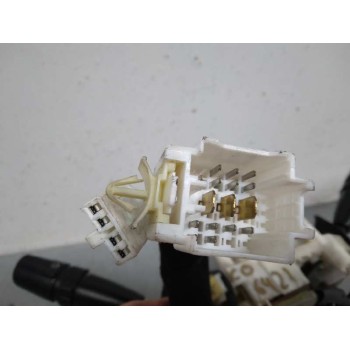 Recambio de mando multifuncion para kia carnival ii 2.9 cdri ex referencia OEM IAM   