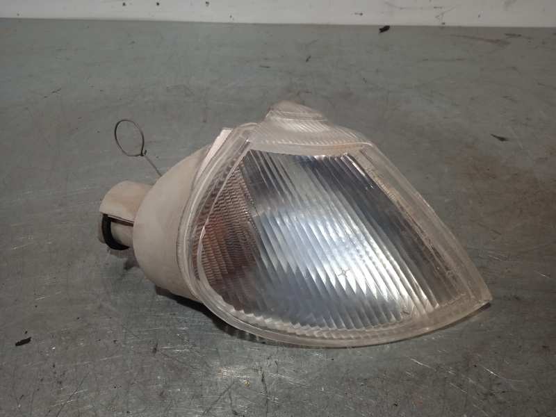 Recambio de piloto delantero derecho para renault laguna (b56) 2.0 referencia OEM IAM 67625940 BLANCO 