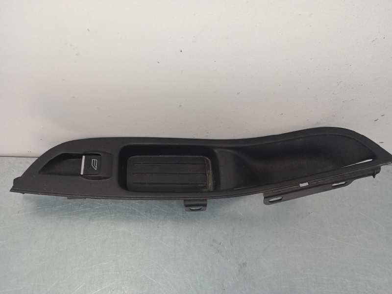 Recambio de mando elevalunas delantero derecho para ford focus lim. trend + referencia OEM IAM F1ET14529AA BM51A240A40ADW 