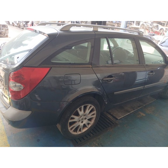 renault laguna ii grandtour (kg0) del año 2001