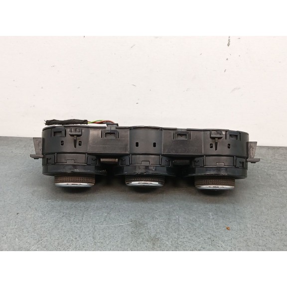 Recambio de mando climatizador para opel corsa e excellence ecoflex referencia OEM IAM 13468064  