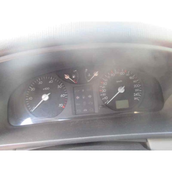 renault laguna ii (bg0) del año 2001