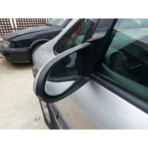 opel zafira a del año 2003