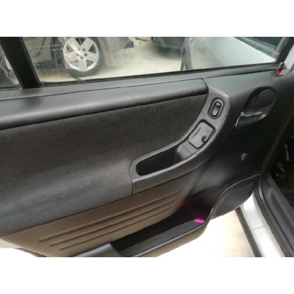 opel zafira a del año 2003