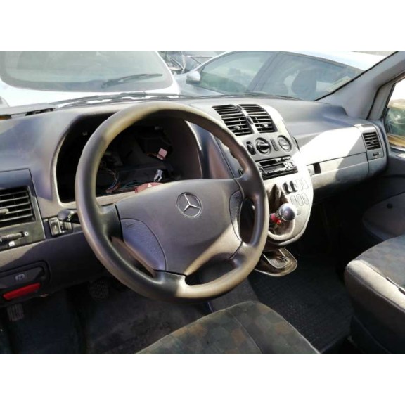 mercedes-benz vito (w638) combi del año 2001