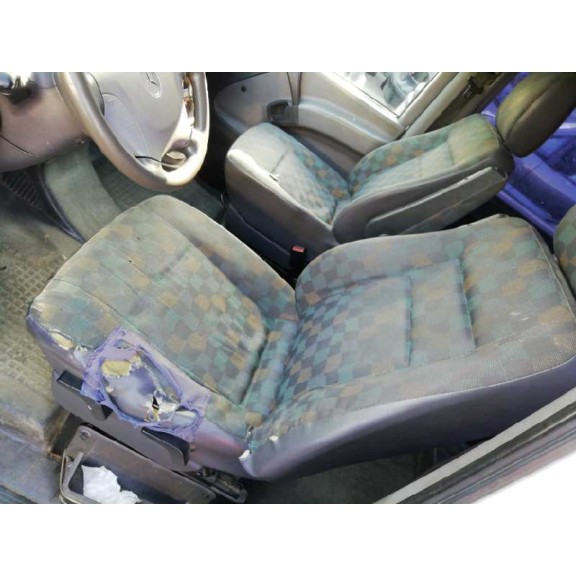 mercedes-benz vito (w638) combi del año 2001