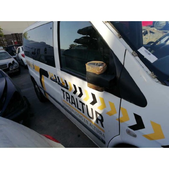 mercedes-benz vito (w638) combi del año 2001