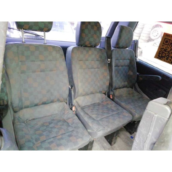 mercedes-benz vito (w638) combi del año 2001