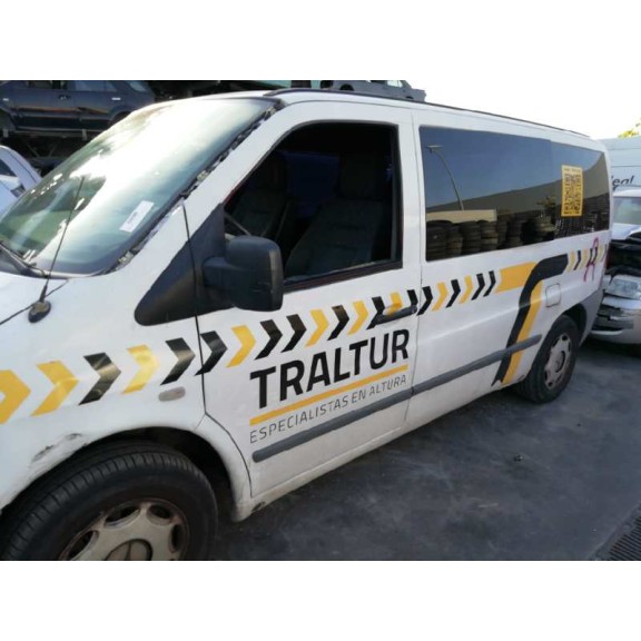 mercedes-benz vito (w638) combi del año 2001