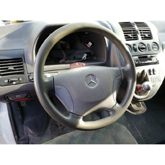 mercedes-benz vito (w638) combi del año 2001