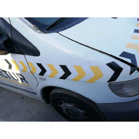 mercedes-benz vito (w638) combi del año 2001