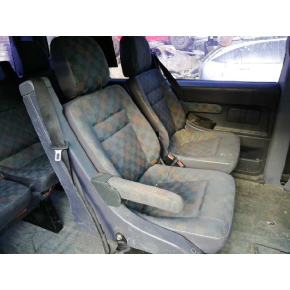 mercedes-benz vito (w638) combi del año 2001