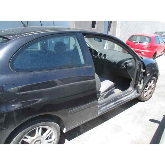seat ibiza (6l1) del año 2004