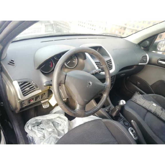 peugeot 206+ del año 2010