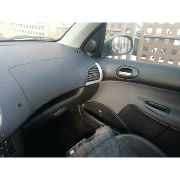 peugeot 206+ del año 2010