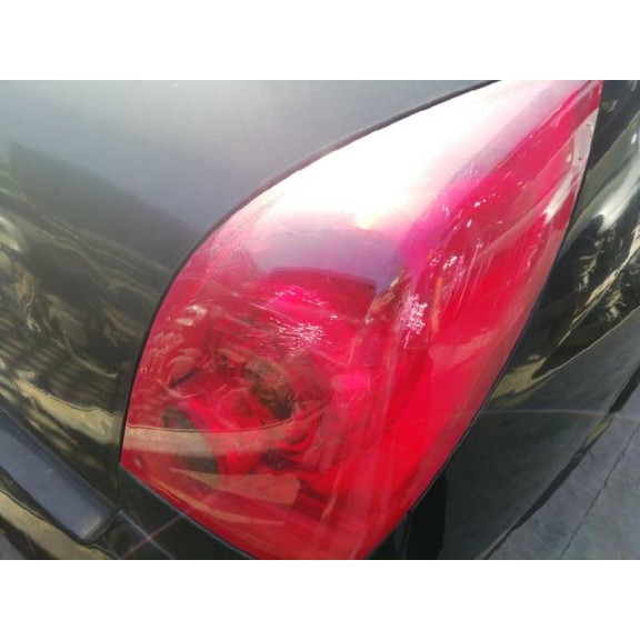 nissan primera berlina (p12) del año 2005