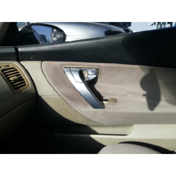 nissan primera berlina (p12) del año 2005