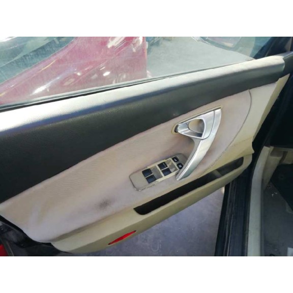 nissan primera berlina (p12) del año 2005