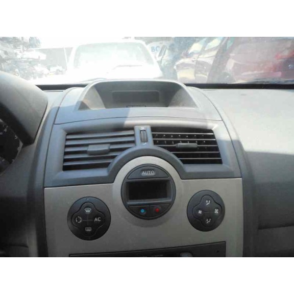 renault megane ii familiar del año 2004