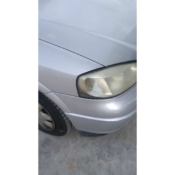 opel astra g berlina del año 2001