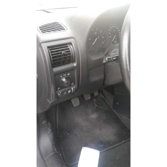 opel astra g berlina del año 2001