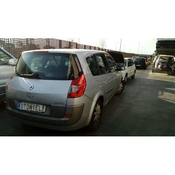 renault grand scenic del año 2007