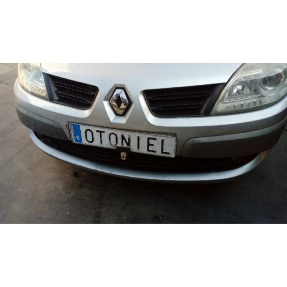 renault grand scenic del año 2007