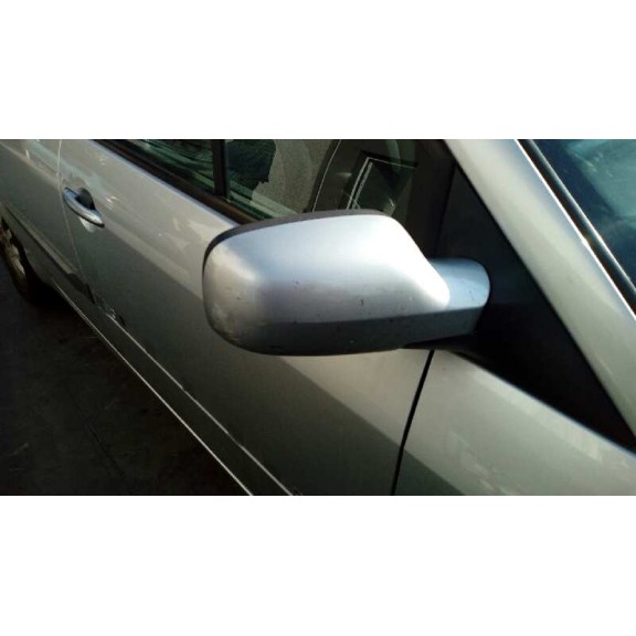 renault grand scenic del año 2007