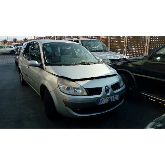 renault grand scenic del año 2007