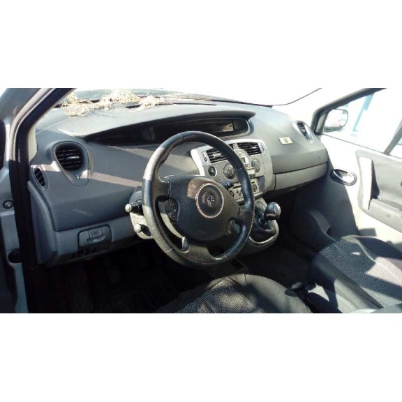 renault grand scenic del año 2007