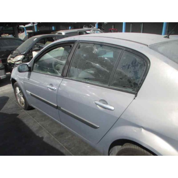 renault megane ii classic berlina del año 2004