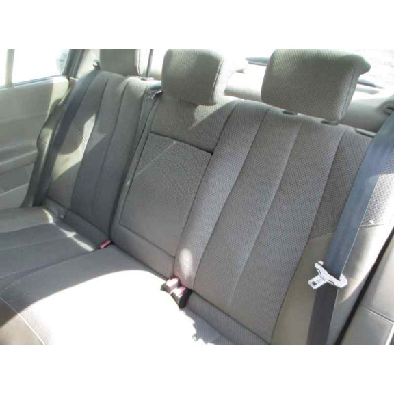 renault megane ii classic berlina del año 2004